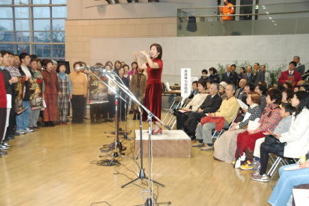２００４年の市民クリスマス出演の様子